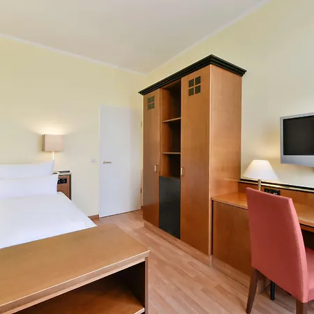 Nh City Sued Hotel München