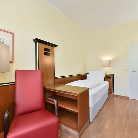 Nh Sued Hotel 3*