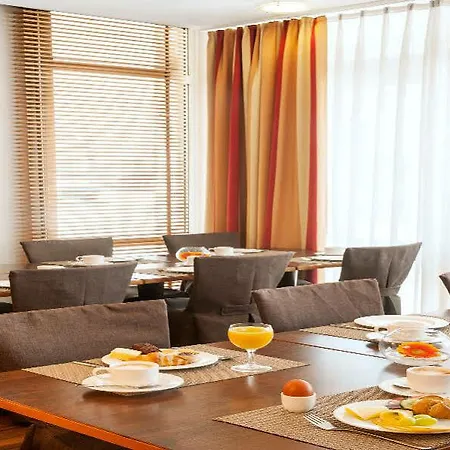 Nh City Sued Hotel München