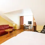 Nh Sued Hotel 3*