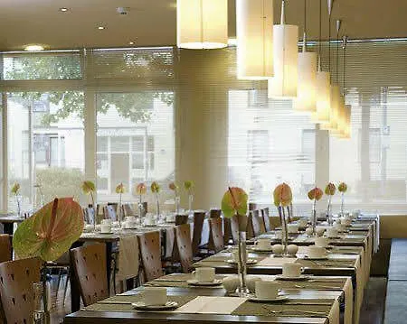 Nh Sued 3* Μόναχο