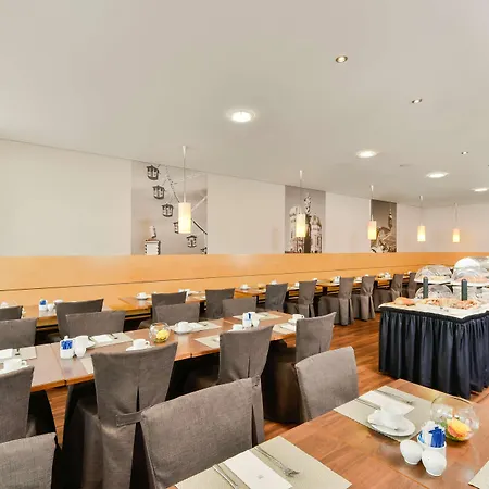 Nh Sued Hotel